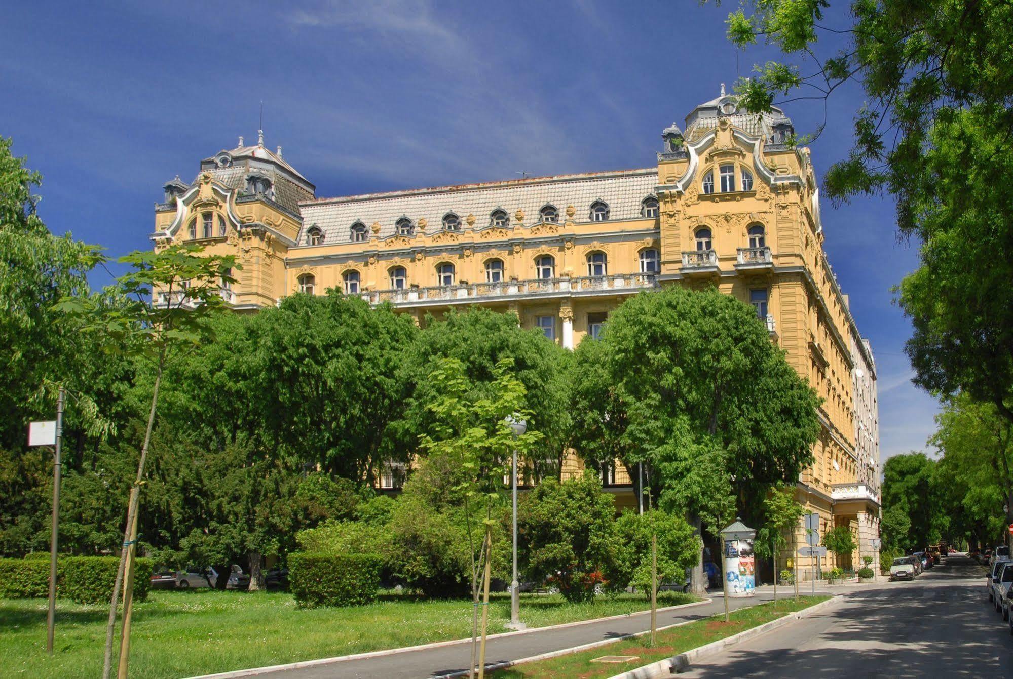 Guest House Hotel Riviera PUY 외부 사진