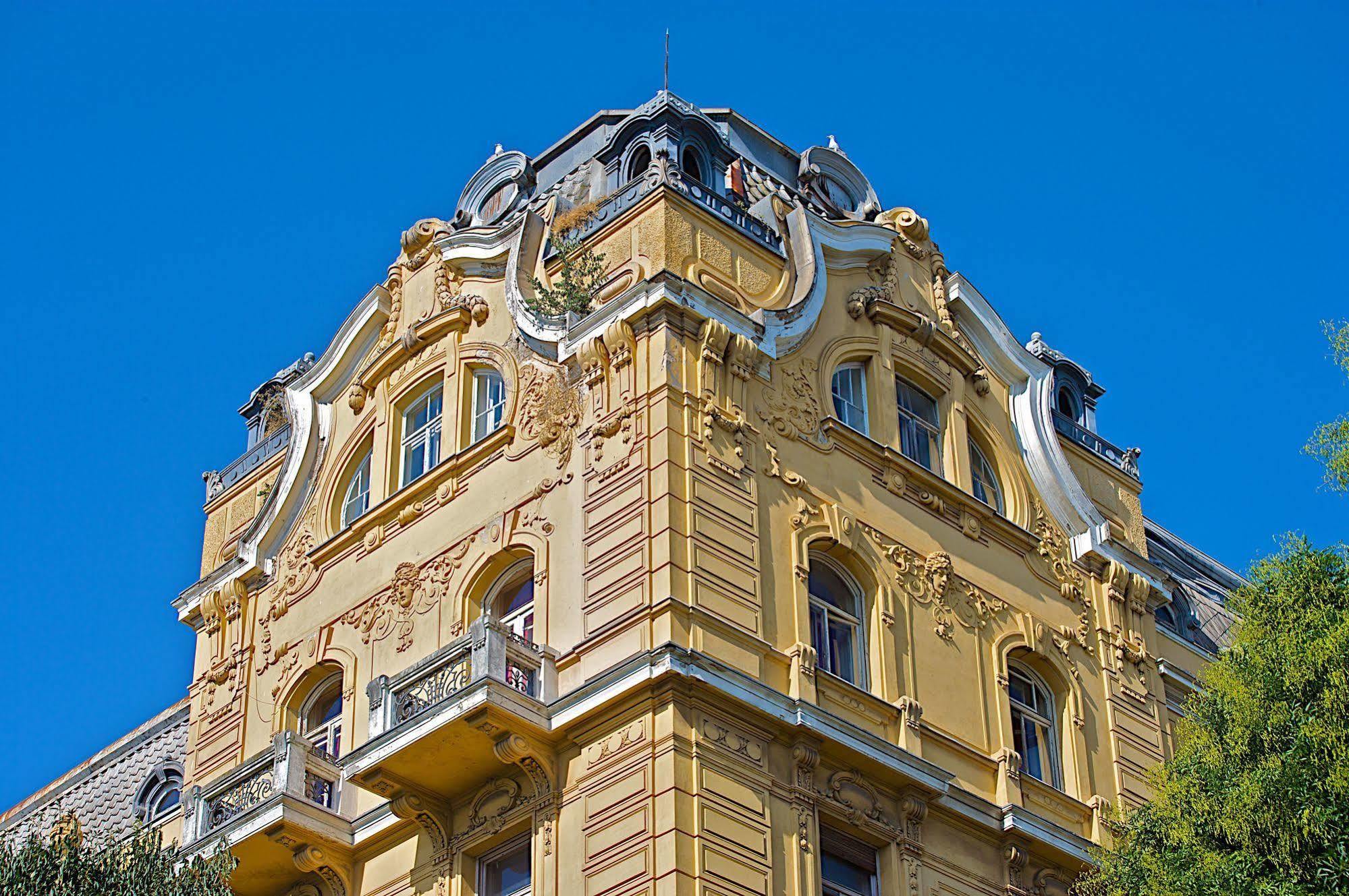 Guest House Hotel Riviera PUY 외부 사진