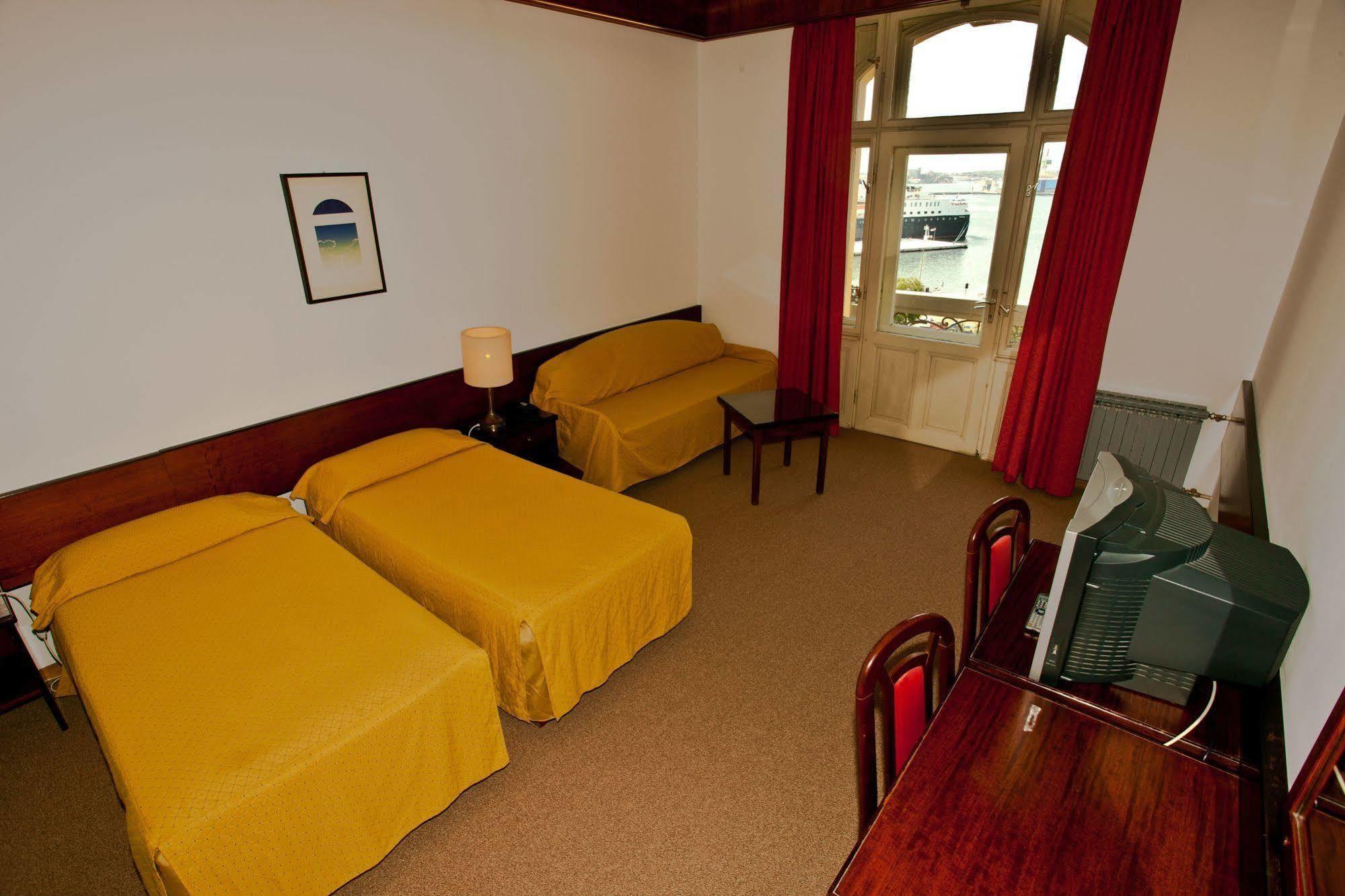 Guest House Hotel Riviera PUY 외부 사진