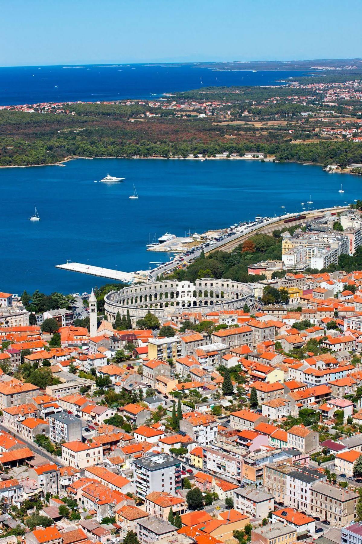 Guest House Hotel Riviera PUY 외부 사진
